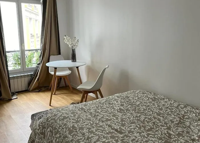 Bright Studio Near The Marais